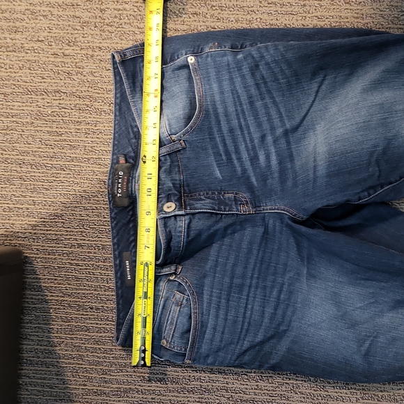 Torrid Boyfriend Jean's Size 16R - Picture 6 of 16